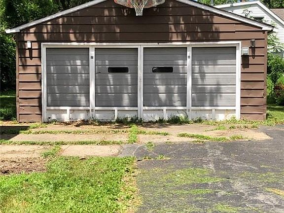 3rd image of 359 Warner Ave