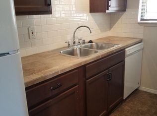 1809 Ash Ct SE, Albuquerque, NM 87106