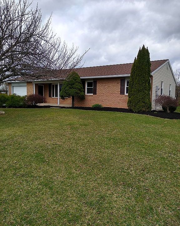 1st image of 1831 Janet Ave