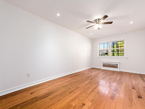 4th image of 545 E 93rd St #1
