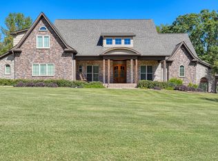 235 Hammett Rd, Wellford, SC 29385