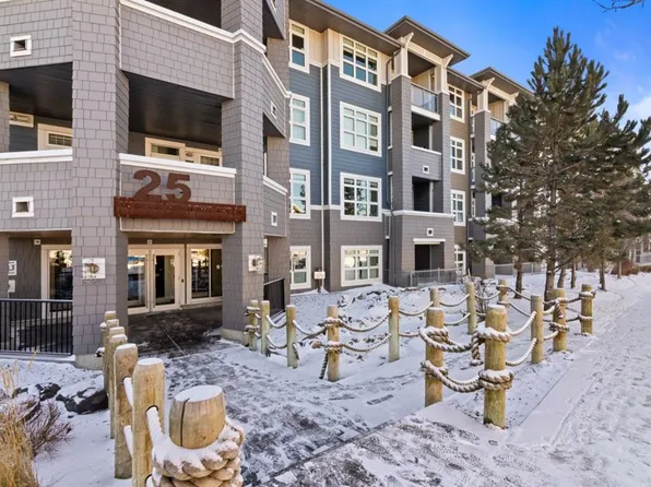 25 W Auburn Meadows Ave SE #402, Calgary, AB T3M 2L3