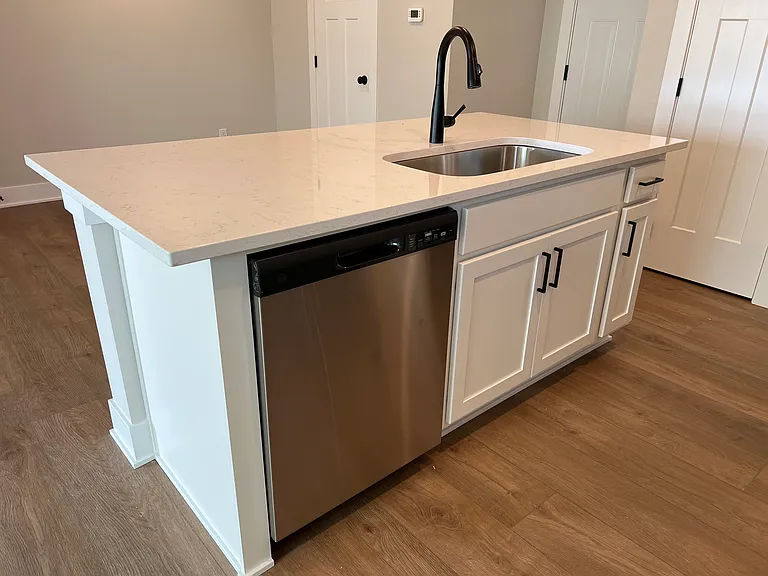 601 NE Hart Ln #1 — Photo 10