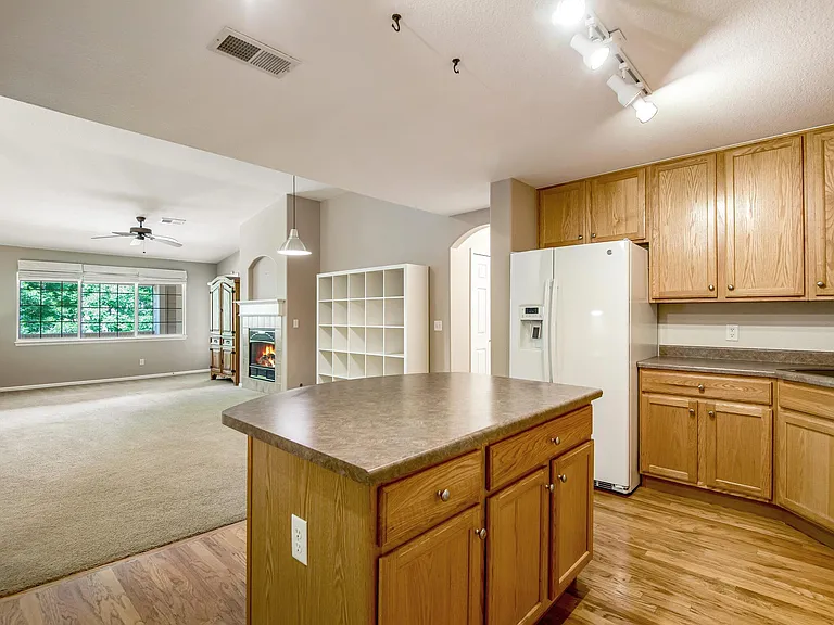 4221 S Blackhawk Cir #7E — Photo 11