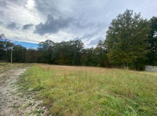 178 Gavin Dr #21, Fraziers Bottom, WV 25082