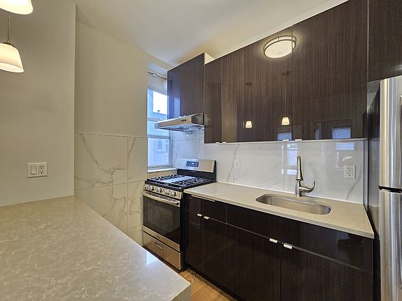 3rd image of 2068 77th St APT 3