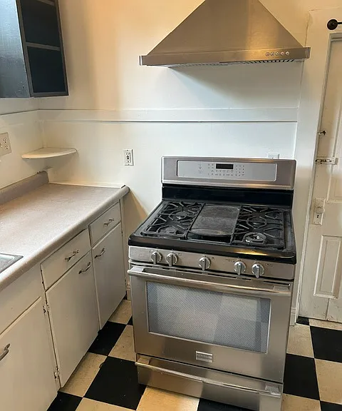 511 NE Lawrence Ave — Photo 13
