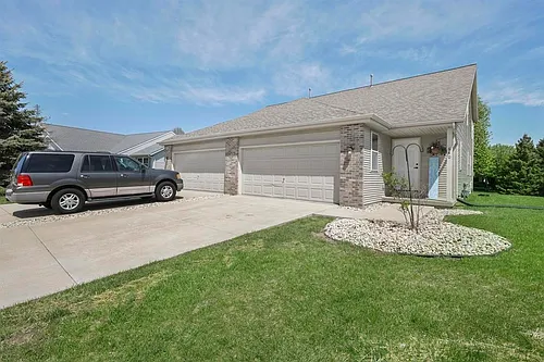 640 Tower Dr #1 Photo 1 640 Tower Dr #1 Photo 1