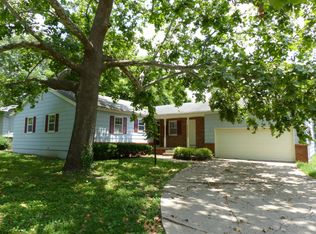 2306 S Mayfair Ave, Springfield, MO 65804