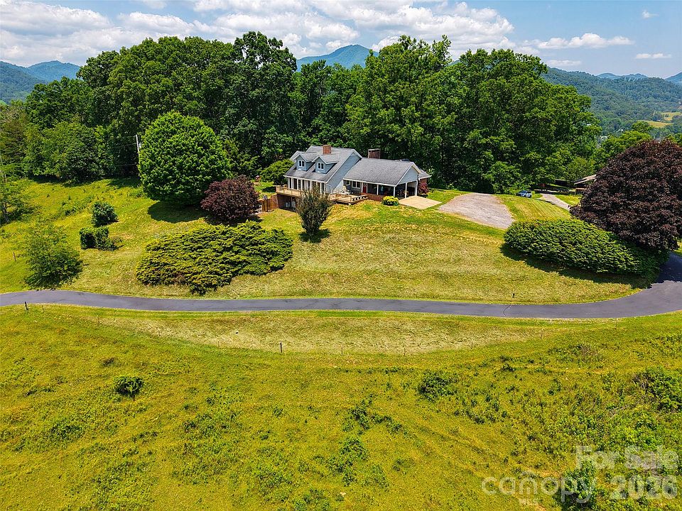 1st image of 80 Gobblers Knob Dr
