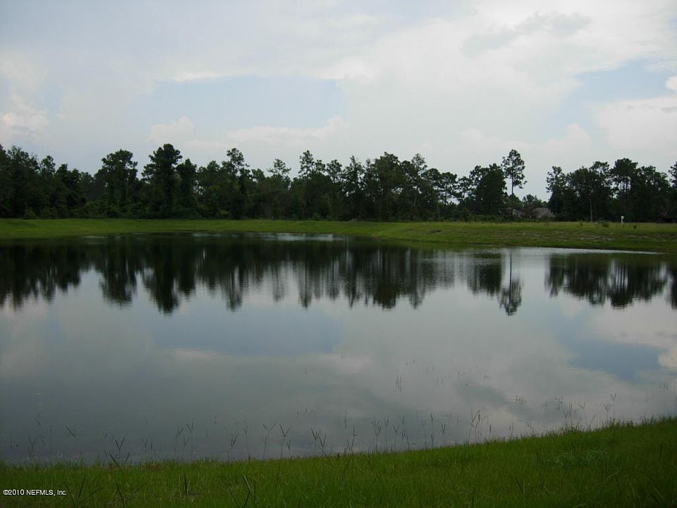 2nd image of 3649 Oglebay Dr