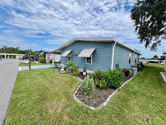 2nd image of 201 Fairway Cir #201