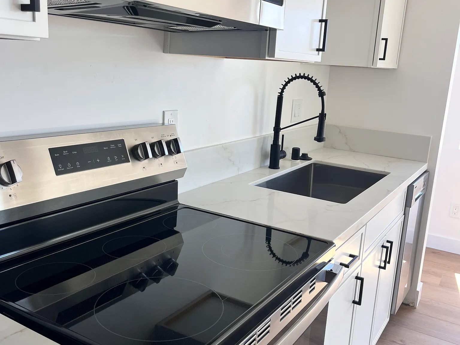 1 bed, 600 sqft, $2,795 — Photo 4
