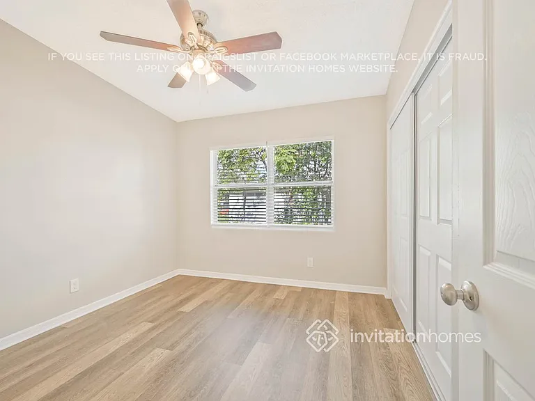 2412 Martinwood Dr — Photo 7
