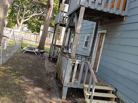 2nd image of 1516 Spring St