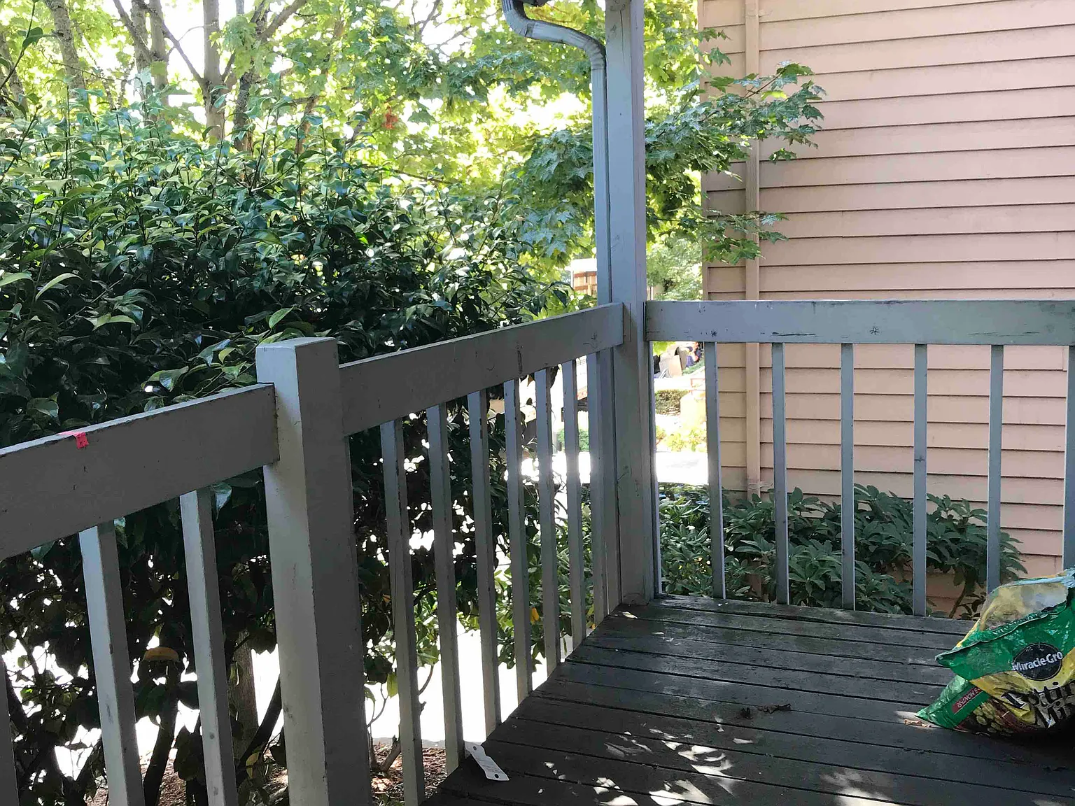 3 bed, 1000 sqft, $2,350 — Photo 4
