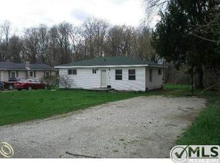 10452 Campbell Rd, Hamburg Twp, MI 48189