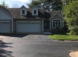 15198 Bayou Point Pl, Grand Haven, MI 49417