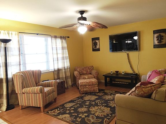 3rd image of 4401 NW 52nd St