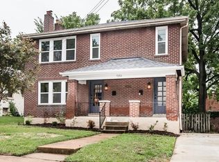 7252 Zephyr Pl, Saint Louis, MO 63143