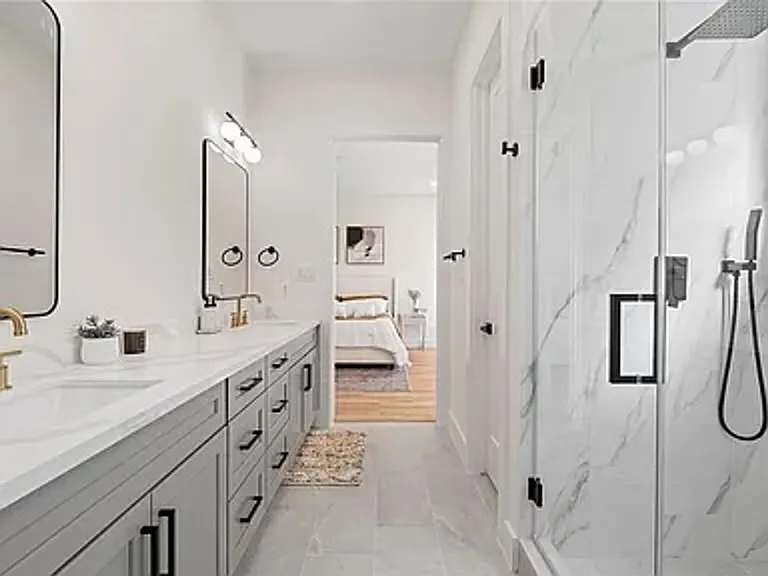 6532 Weston St #A — Photo 14