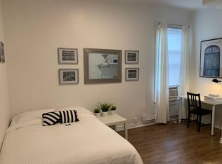 81 Spadina Rd #203, Toronto, ON M5R2T1