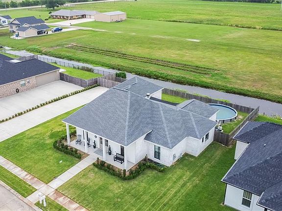 2nd image of 113 Beau Place Blvd