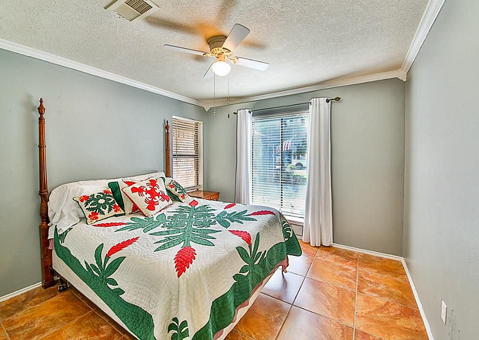 1st image of 11515 Deep Meadow Dr