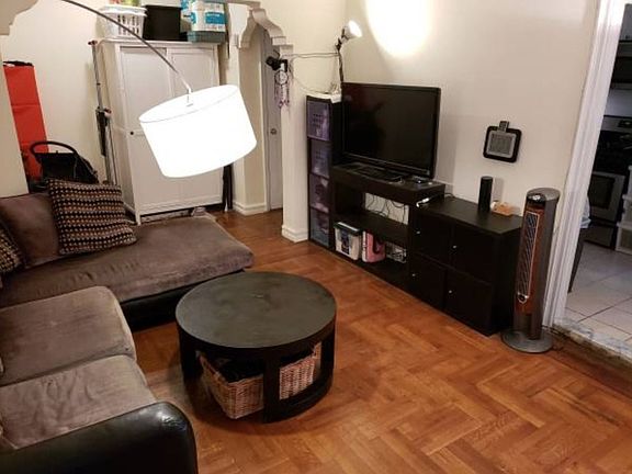 4th image of 55 Cooper St APT 5D