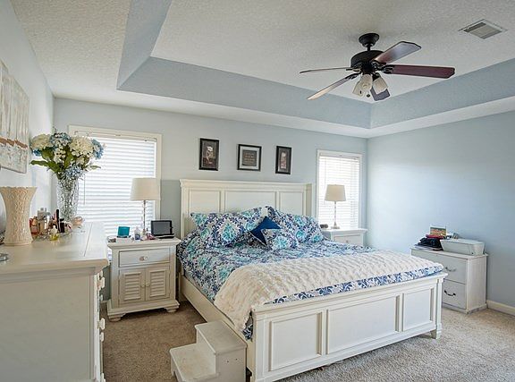 3rd image of 280 Edge Water Dr