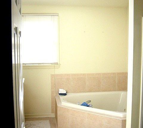 4th image of 1182 Winter Ln