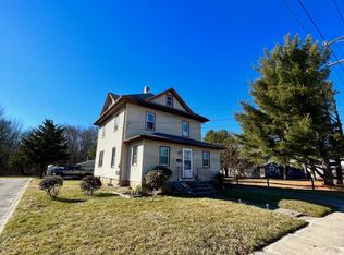 16 Sewell St, Glassboro, NJ 08028