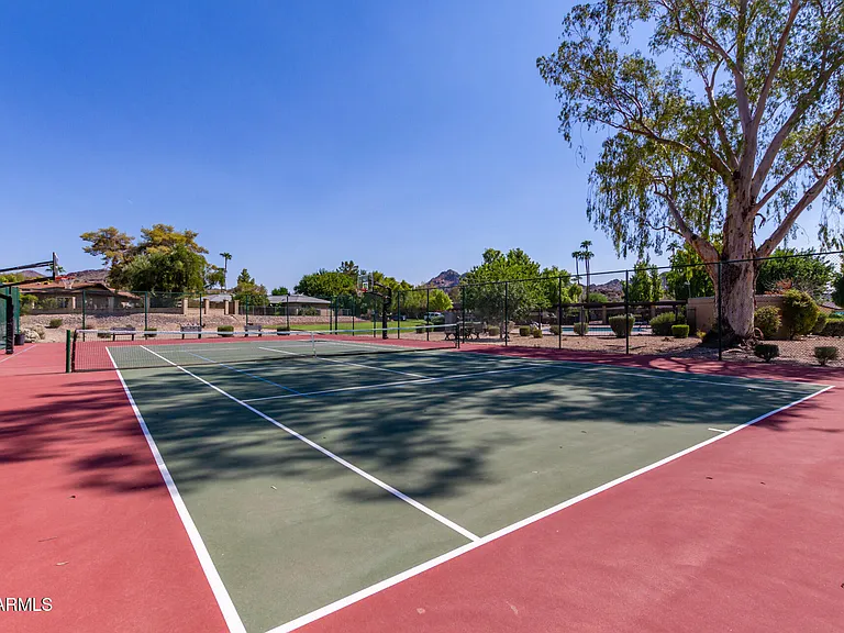2909 E Las Rocas Dr — Photo 41