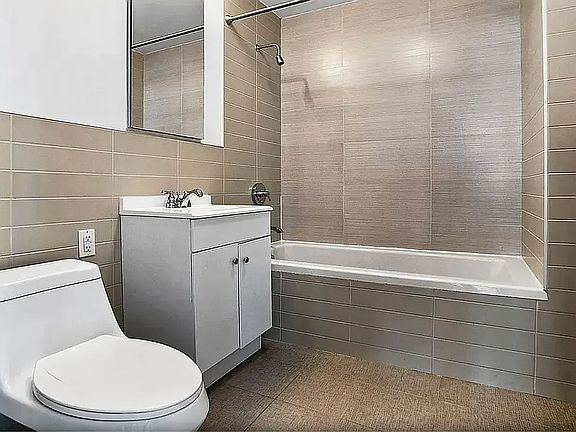 5th image of 222 E 111th St APT 8A
