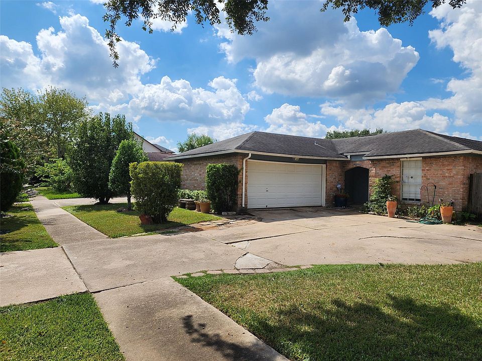 1st image of 7210 Autumn Grove Dr