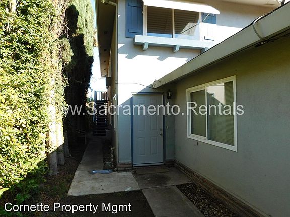 3rd image of 908 Dornajo Way APT 2