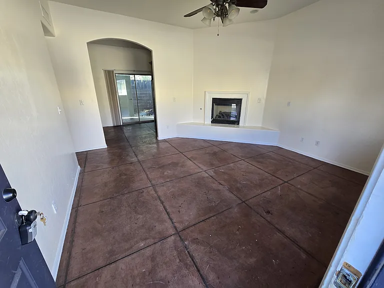 3331 E Bermuda St — Photo 13