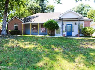 6741 Riviera Dr, Biloxi, MS 39532