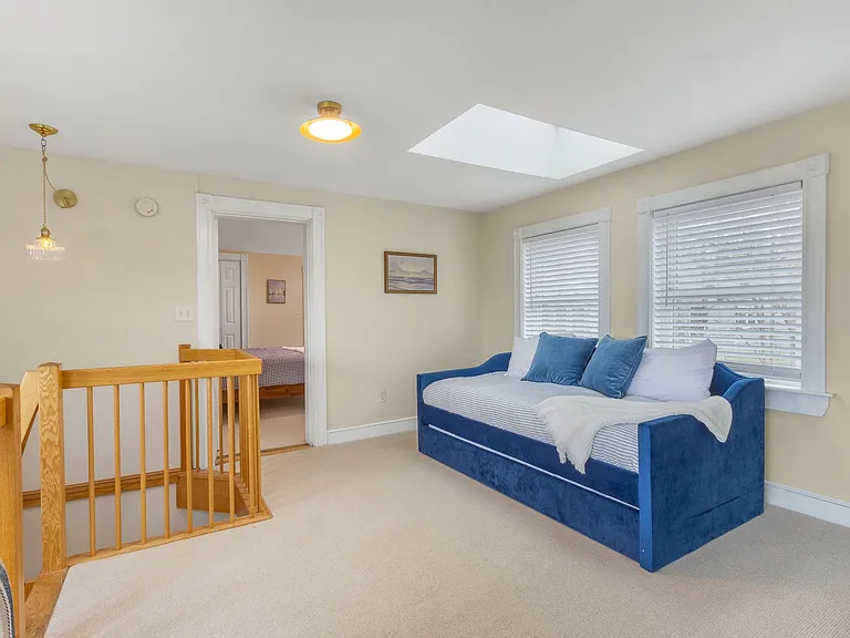 45 Woodbury Ln #8 — Photo 20