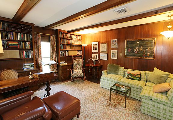 5th image of 109 Crescent Ln