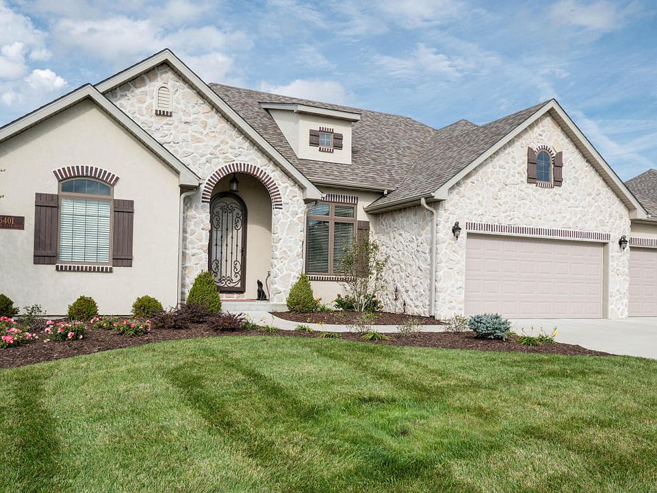 2nd image of 6401 Shallow River Dr