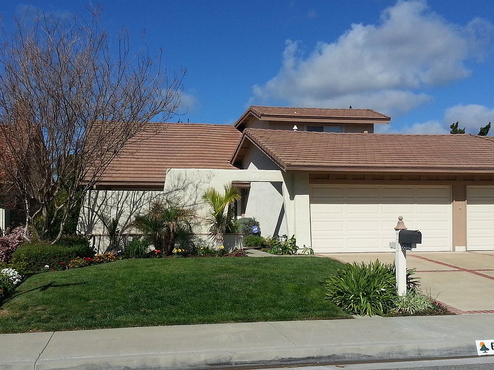 1st image of 6325 Capricorn Ave