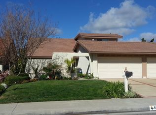 6325 Capricorn Ave, Agoura Hills, CA 91301