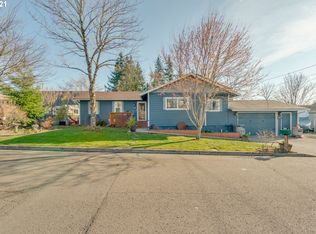 39390 Scenic St, Sandy, OR 97055