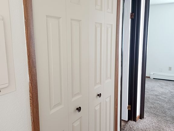 5th image of 1070 Gateway Dr #7004
