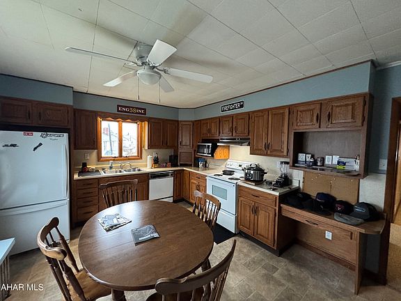 5th image of this home