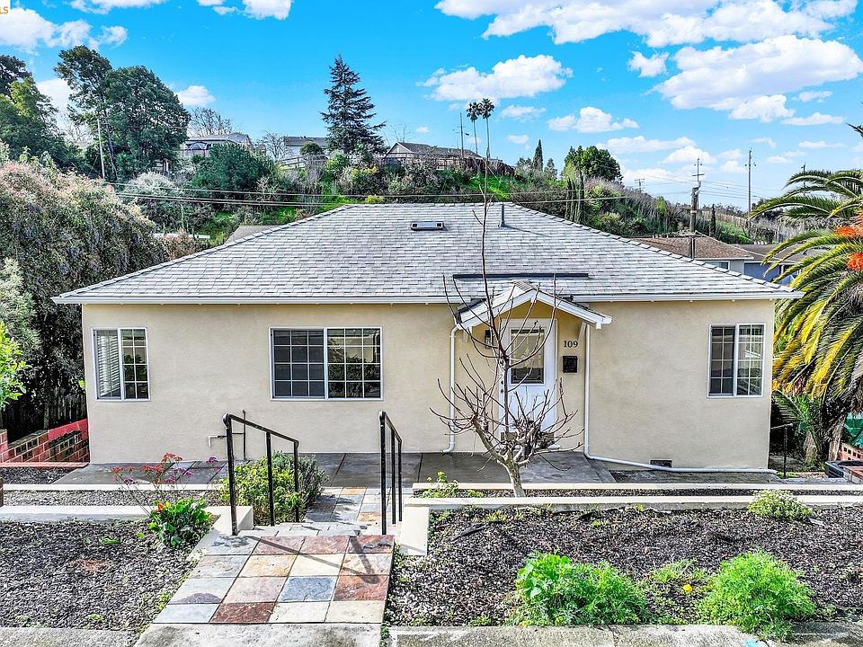 1st image of 109 Laguna St