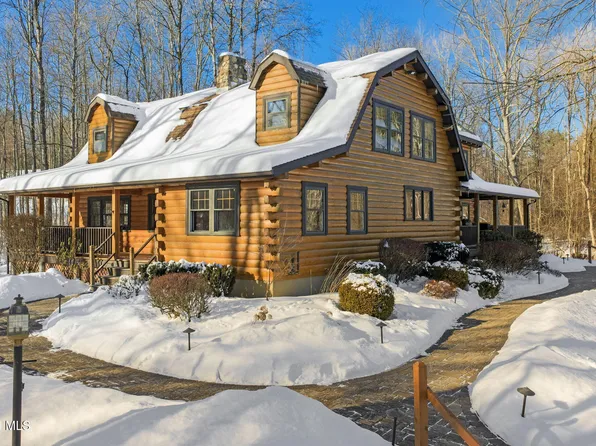 101 Turner Park Lane, Schenectady, NY 12302