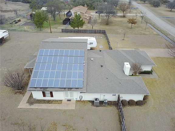 3rd image of 512 Deer Pond Dr