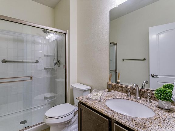 3rd image of 217 Copper Canyon Dr